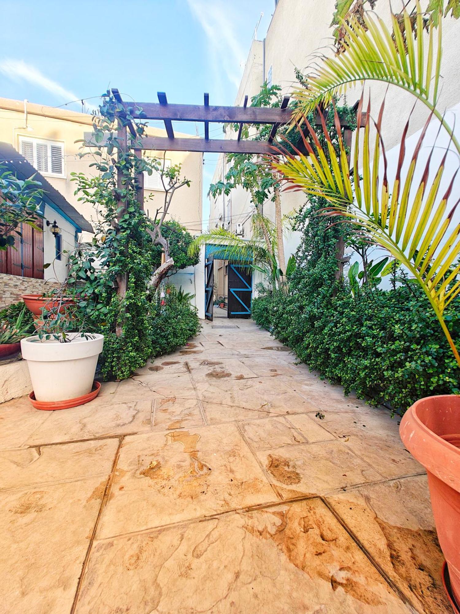 Mamas Summer House Larnaca Exterior photo