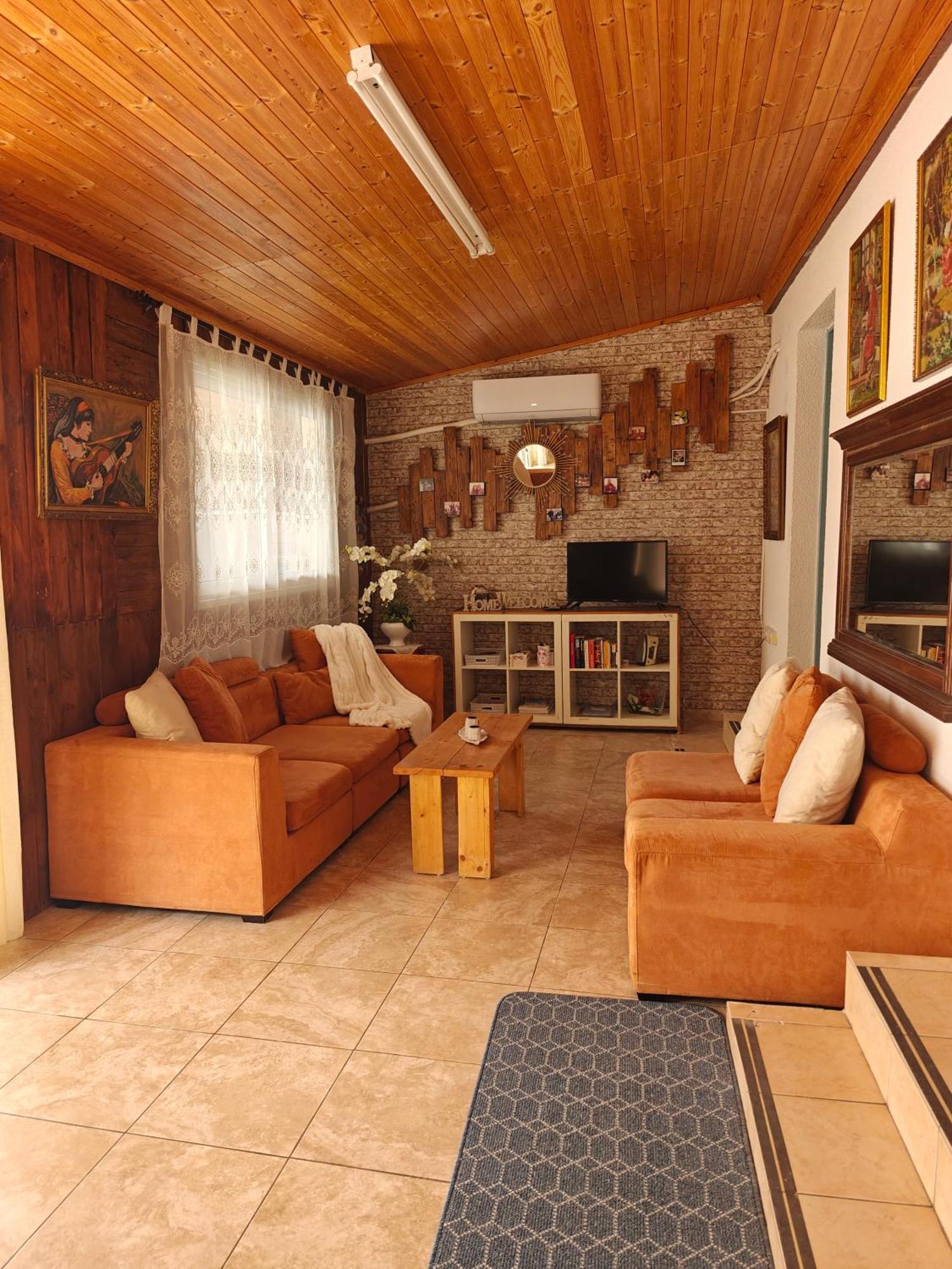 Mamas Summer House Larnaca Exterior photo